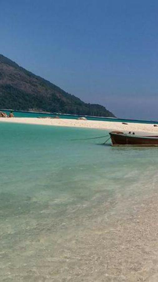 Baantonkhao Hotel Kata Beach  Buitenkant foto