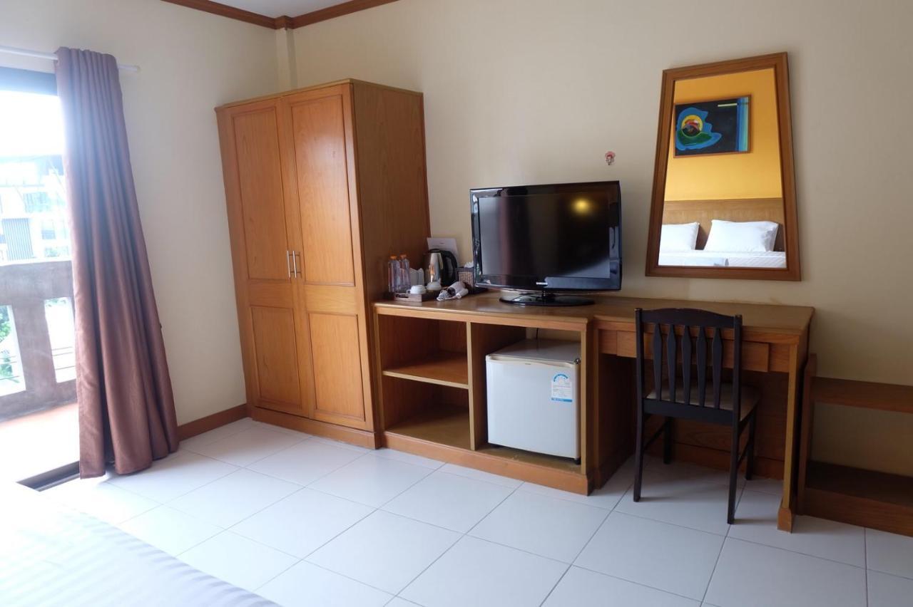 Baantonkhao Hotel Kata Beach  Buitenkant foto